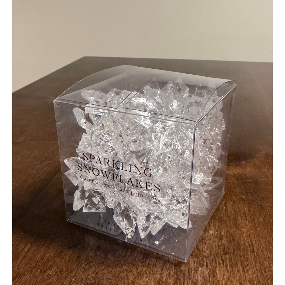 Pottery Barn Sparkling Snowflakes Clear Acrylic Vase Filler Holiday Decor 5.6oz